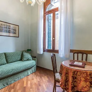 https://piccola-fenice.hotelslidodijesolo.com