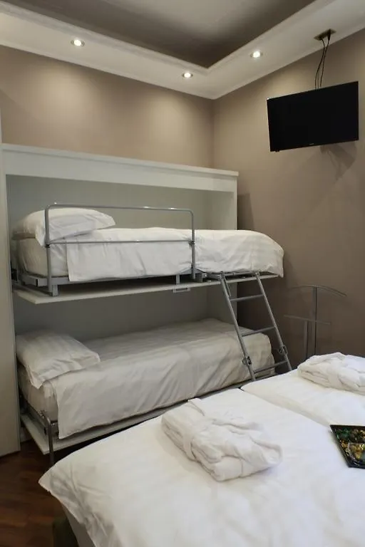 Michelangelo B&B Varenna Bed & Breakfast
