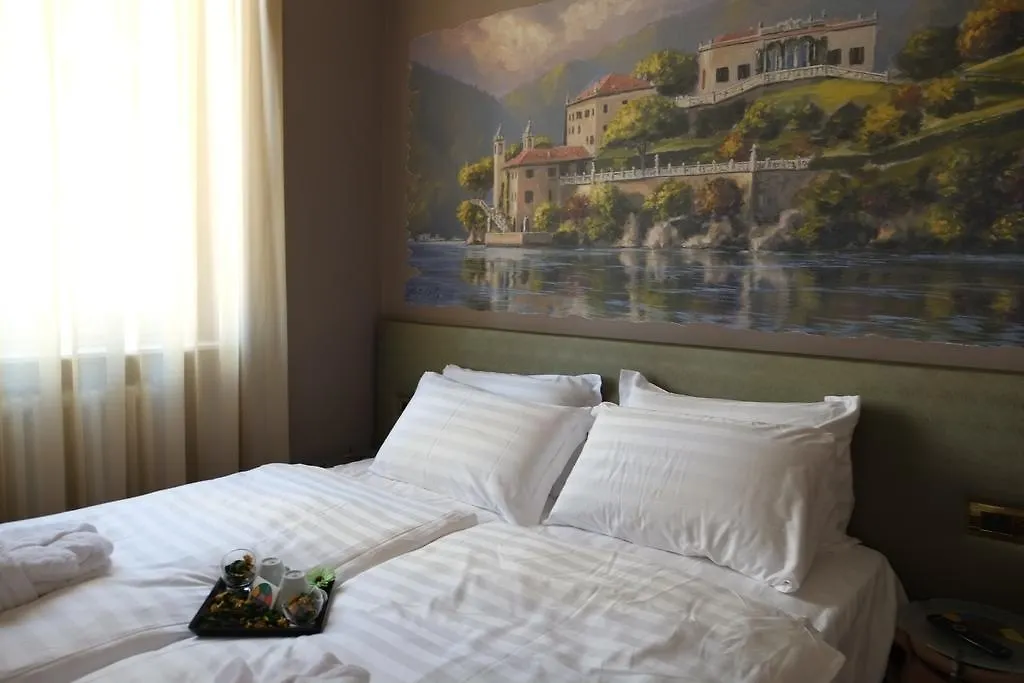 Michelangelo B&B Varenna Italy